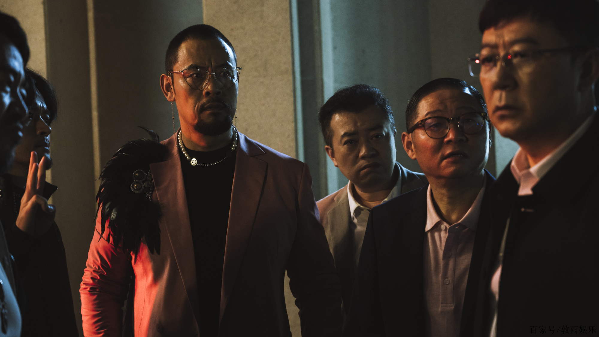 因爱而伟大剧照的剧照