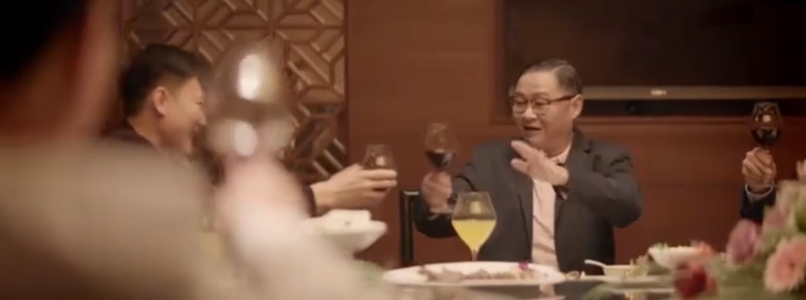 因爱而伟大剧照的剧照