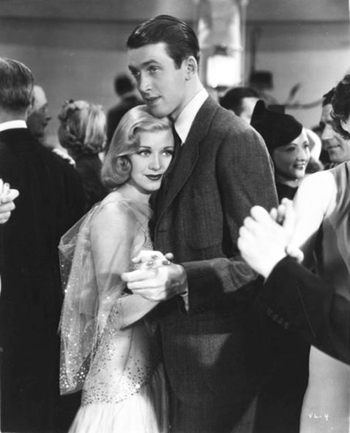 活泼的小姐剧照的剧照