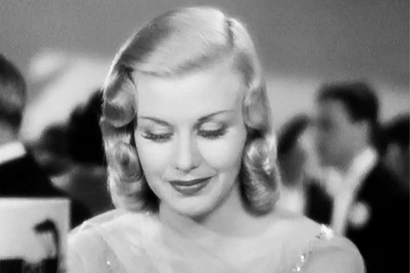 活泼的小姐剧照的剧照