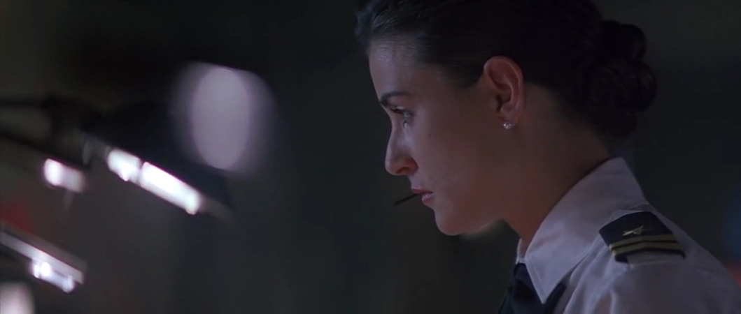 魔鬼女大兵剧照的剧照