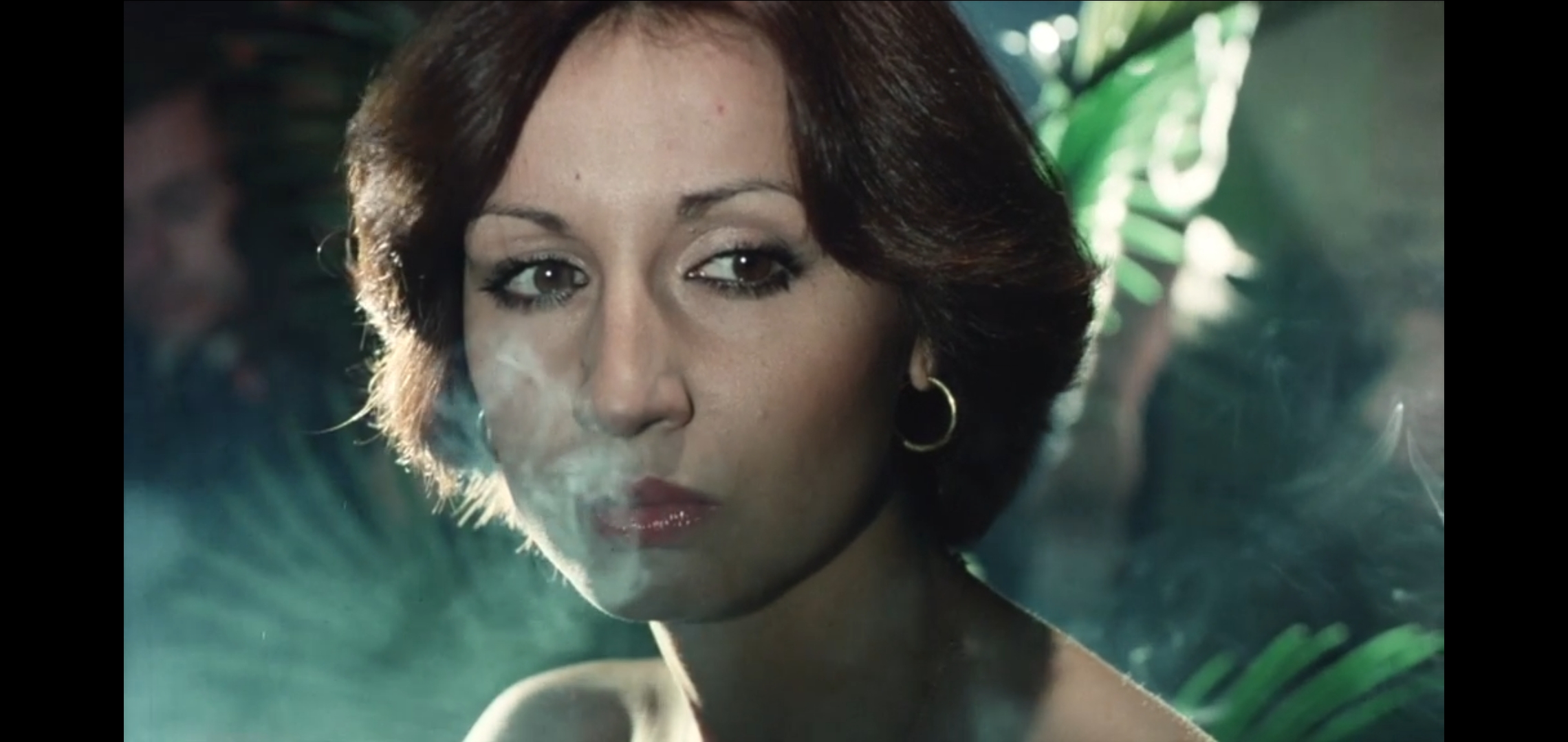 白肉丰臀剧照的剧照