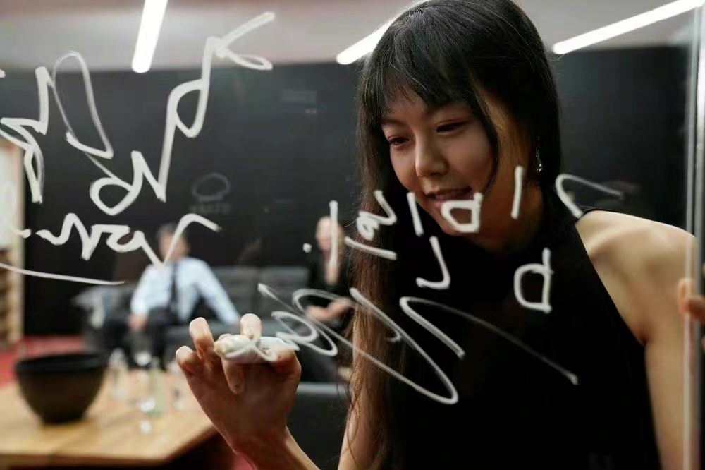 塔楼上剧照的剧照