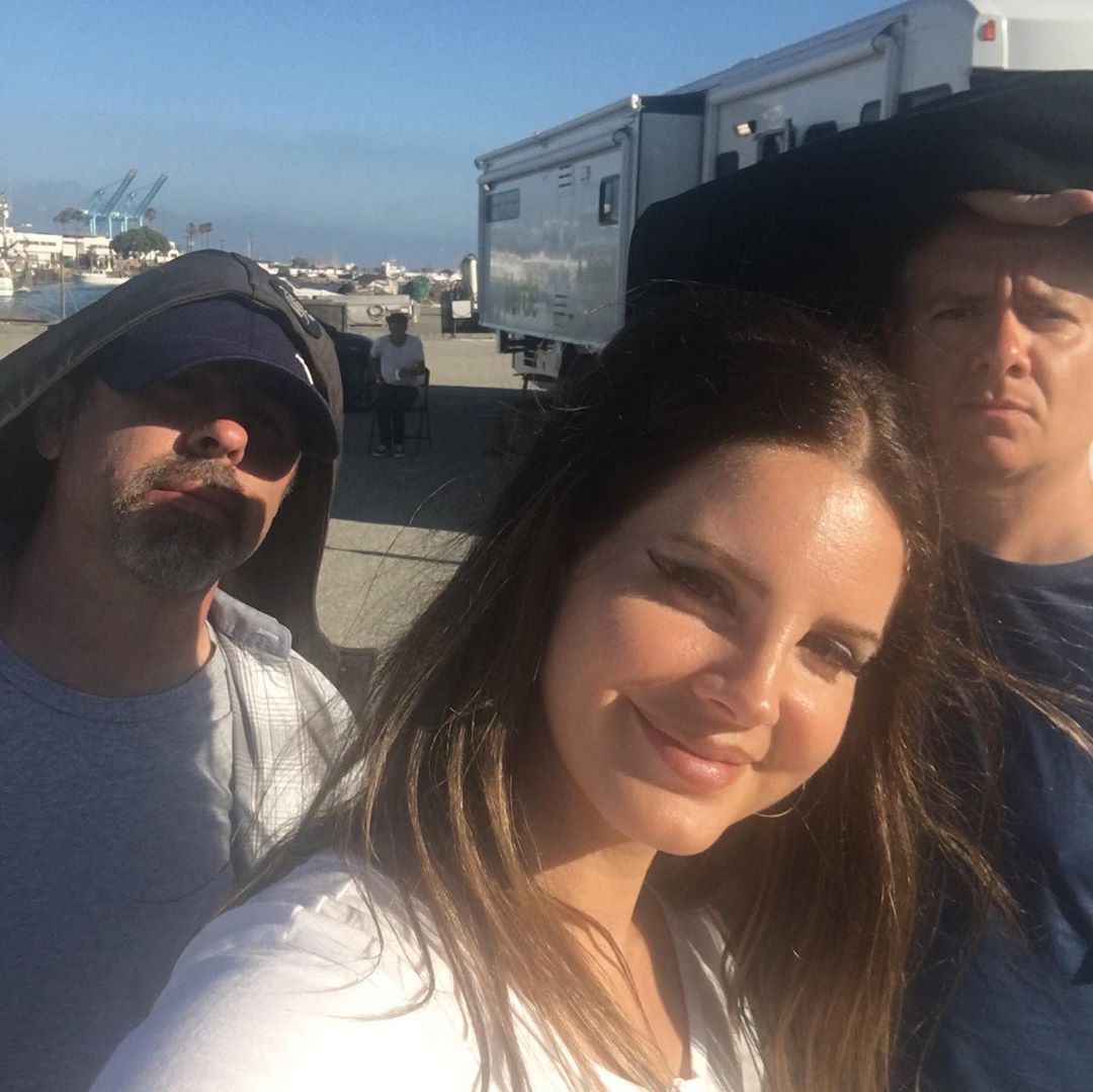 Fuck It I Love You & The Greatest剧照的剧照