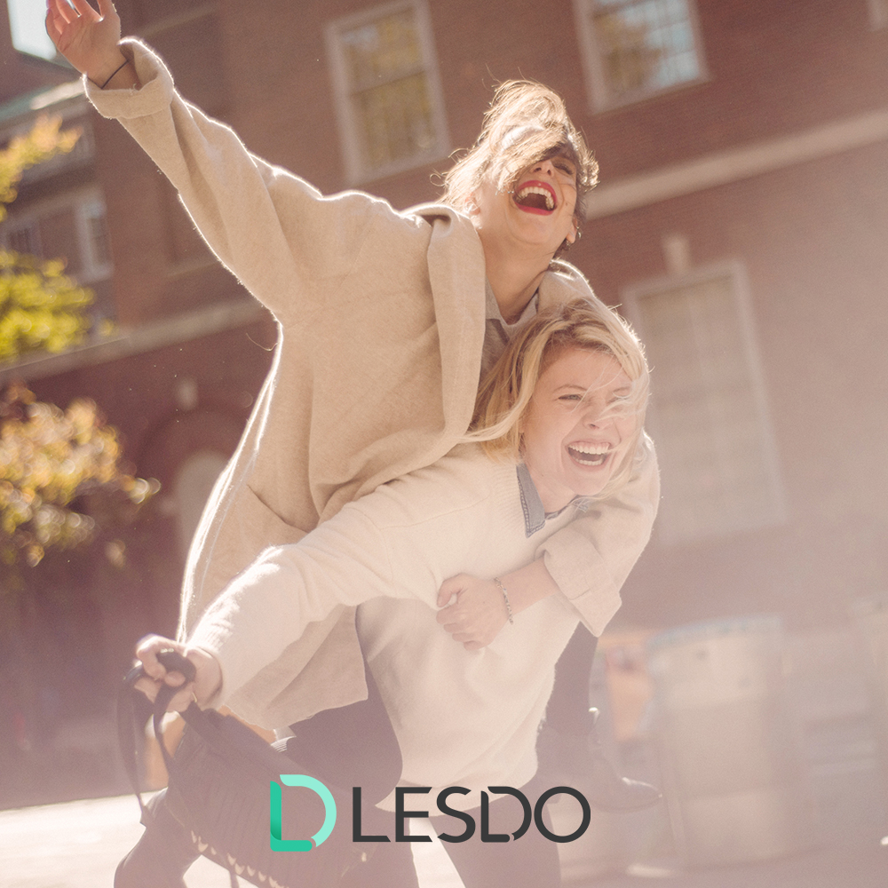 她的眼光剧照的剧照