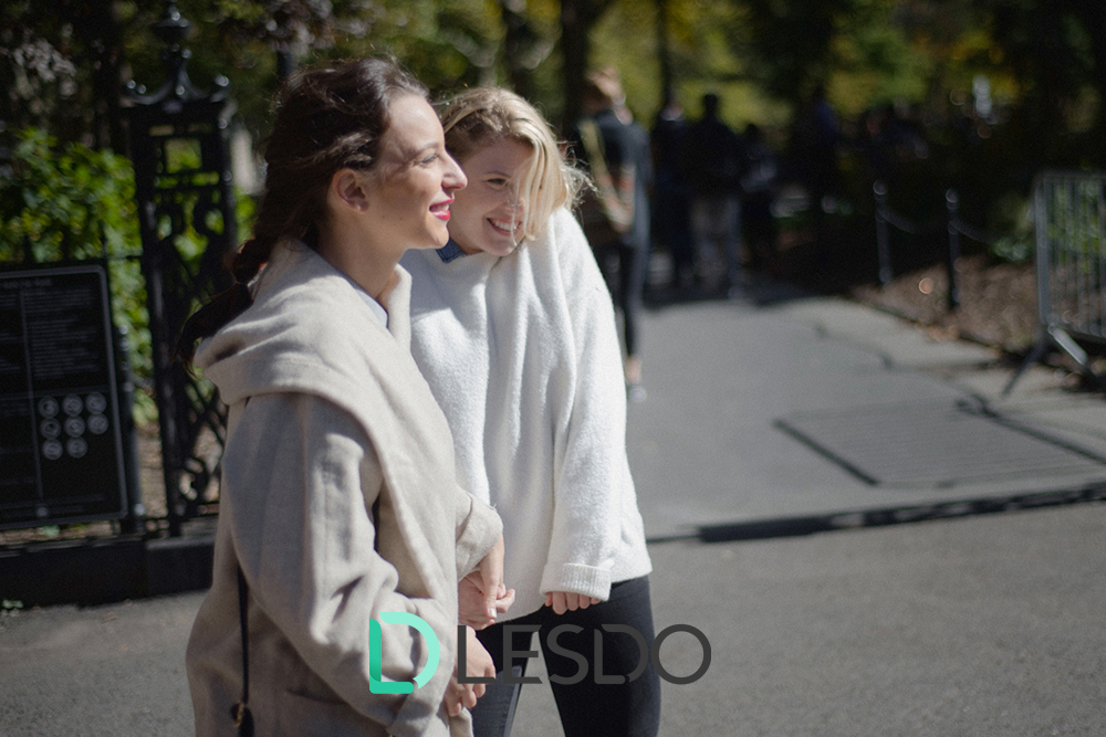 她的眼光剧照的剧照