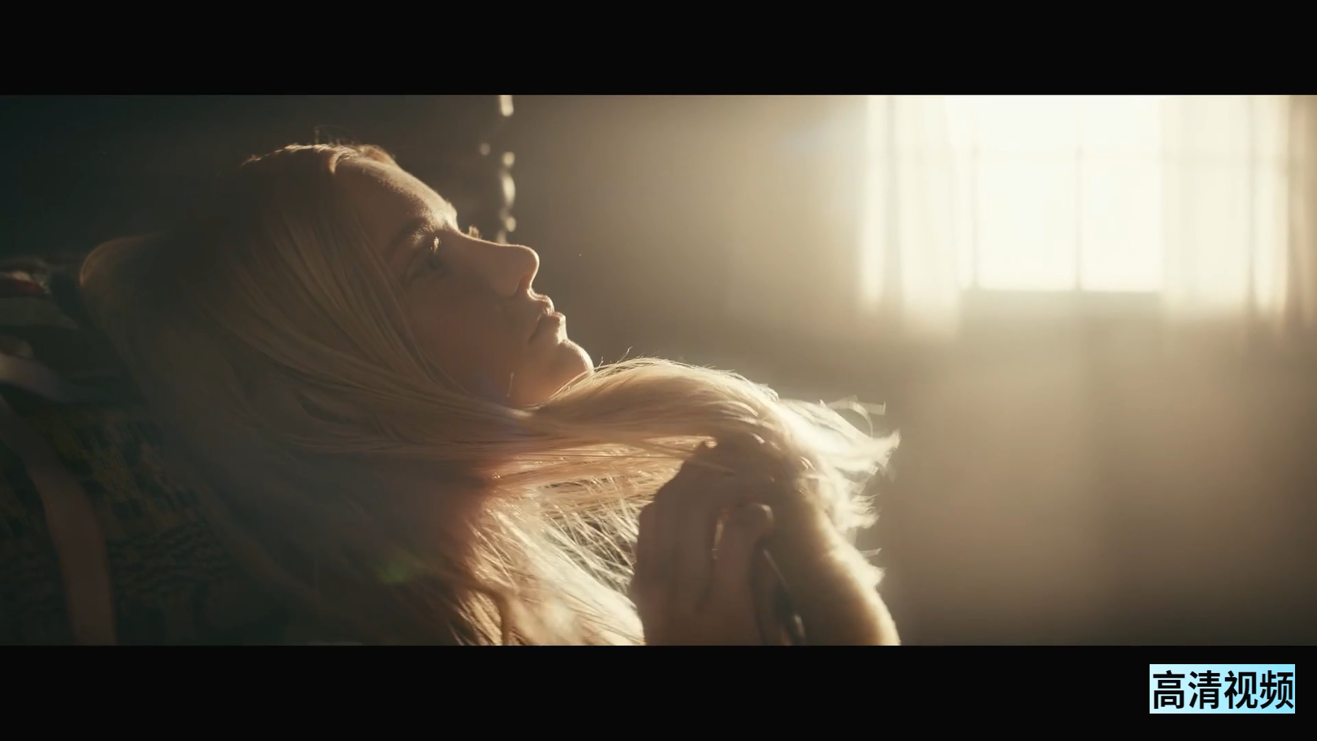 淡蓝之眸剧照的剧照