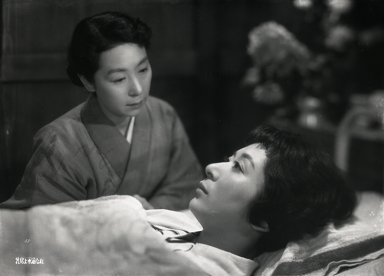 永恒的乳房剧照的剧照