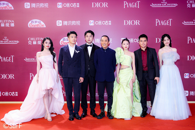 坚如磐石剧照的剧照