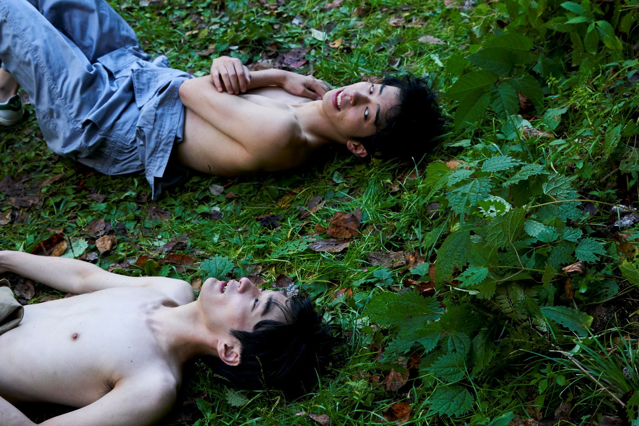 赤脚鸣声剧照的剧照