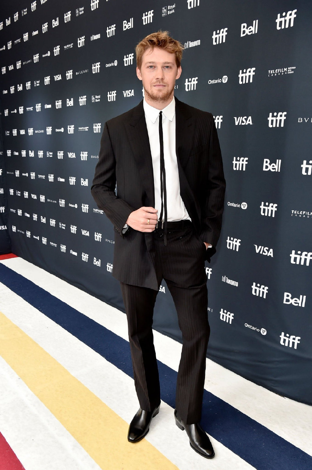 小鸟凯瑟琳剧照的剧照