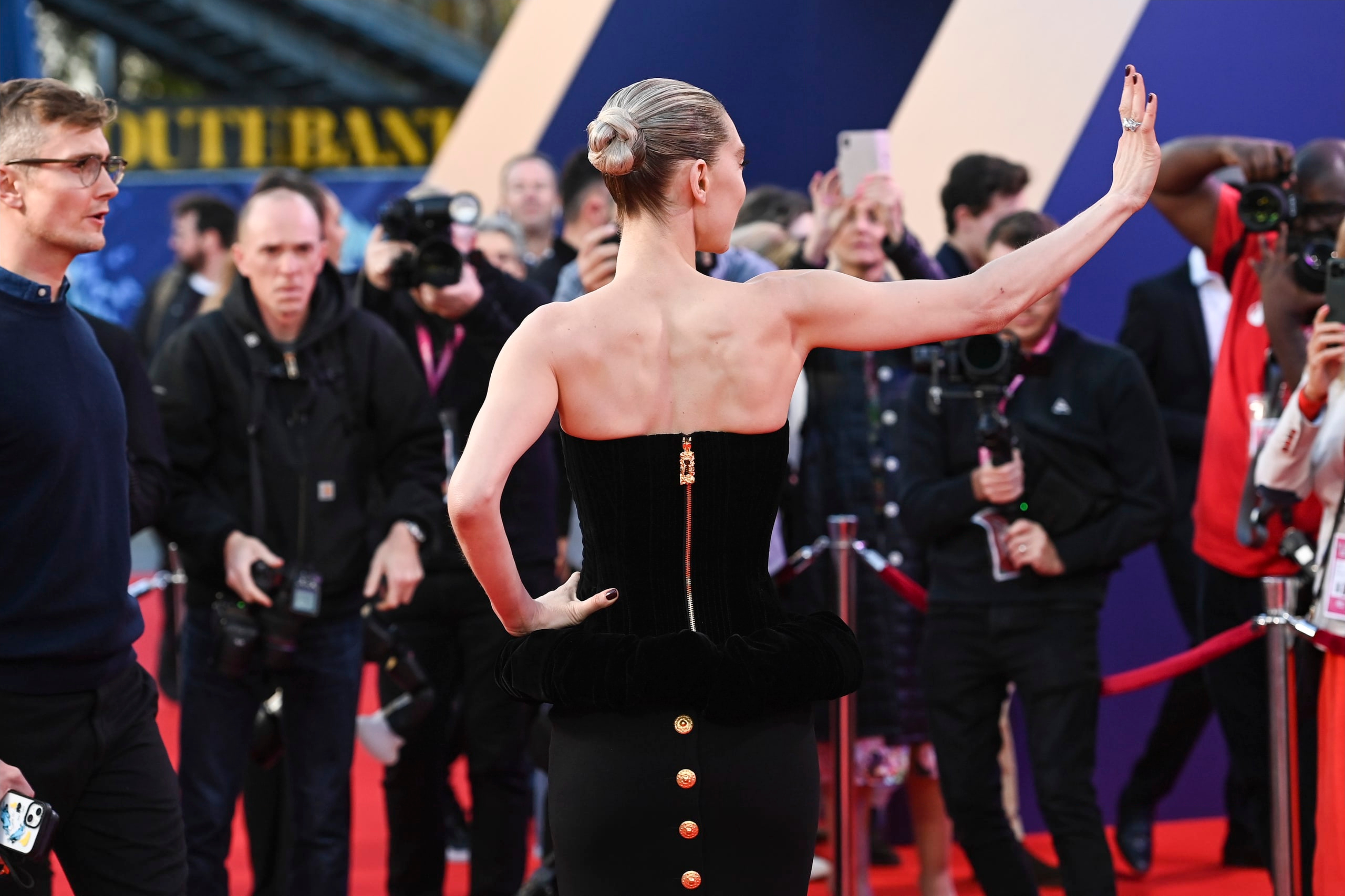 困在心绪里的儿子剧照的剧照