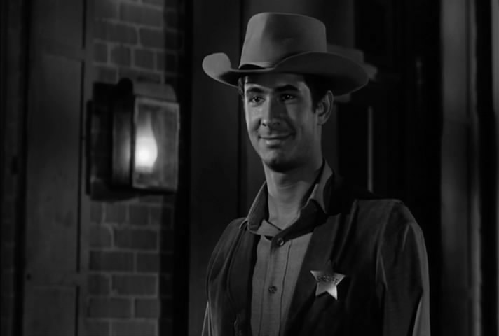 铁血警徽剧照的剧照