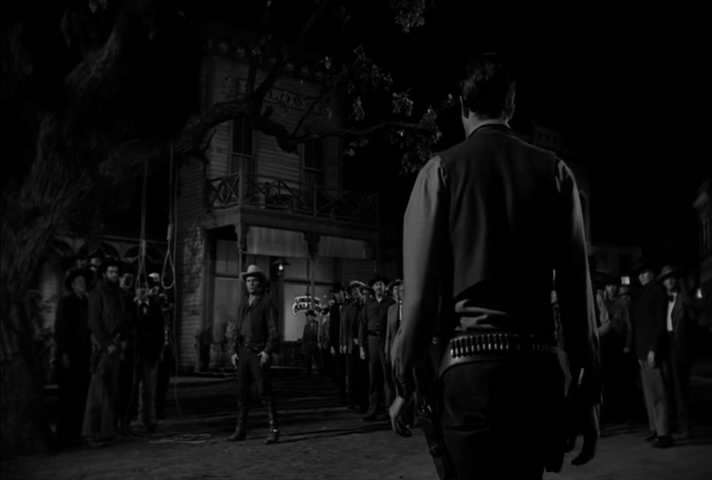 铁血警徽剧照的剧照