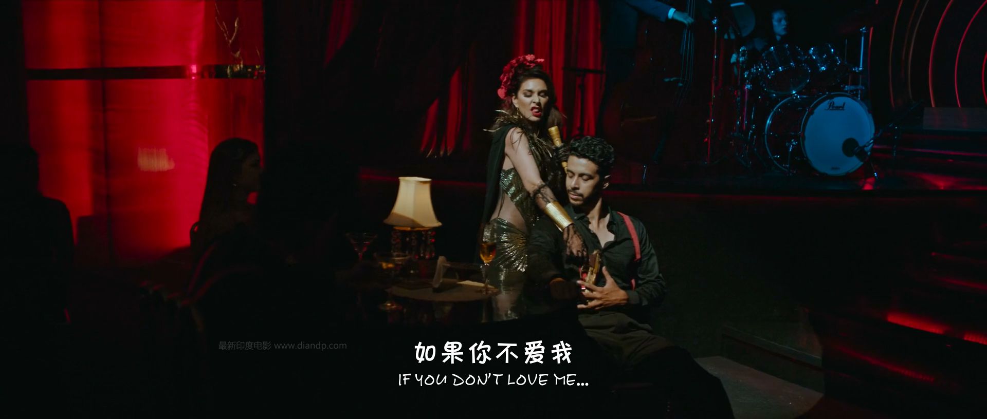 九十九首歌剧照的剧照