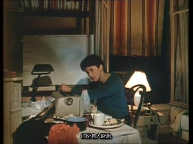 提行李箱的人剧照的剧照