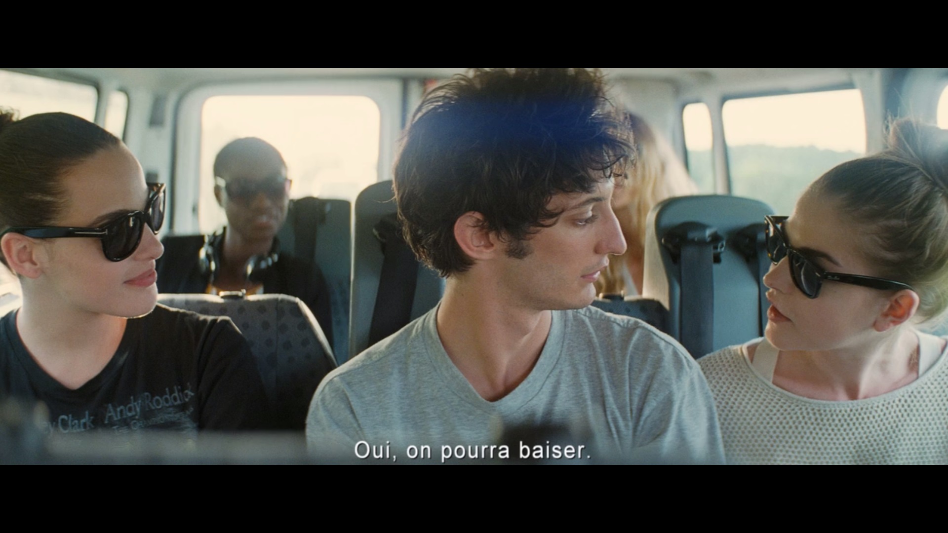 20岁的差距剧照的剧照