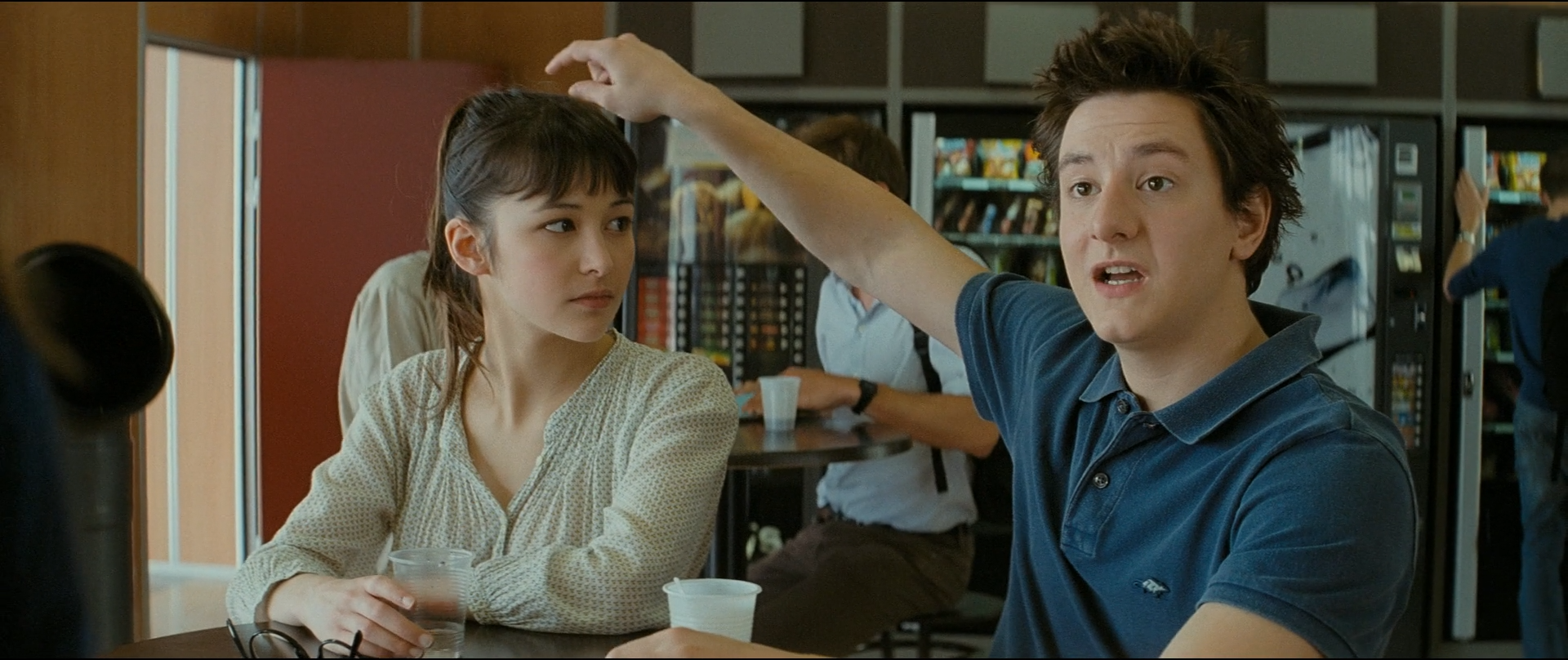 20岁的差距剧照的剧照