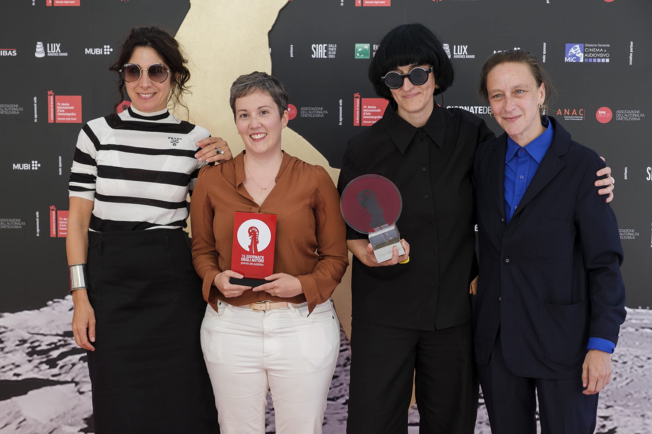 蓝色珍妮剧照的剧照