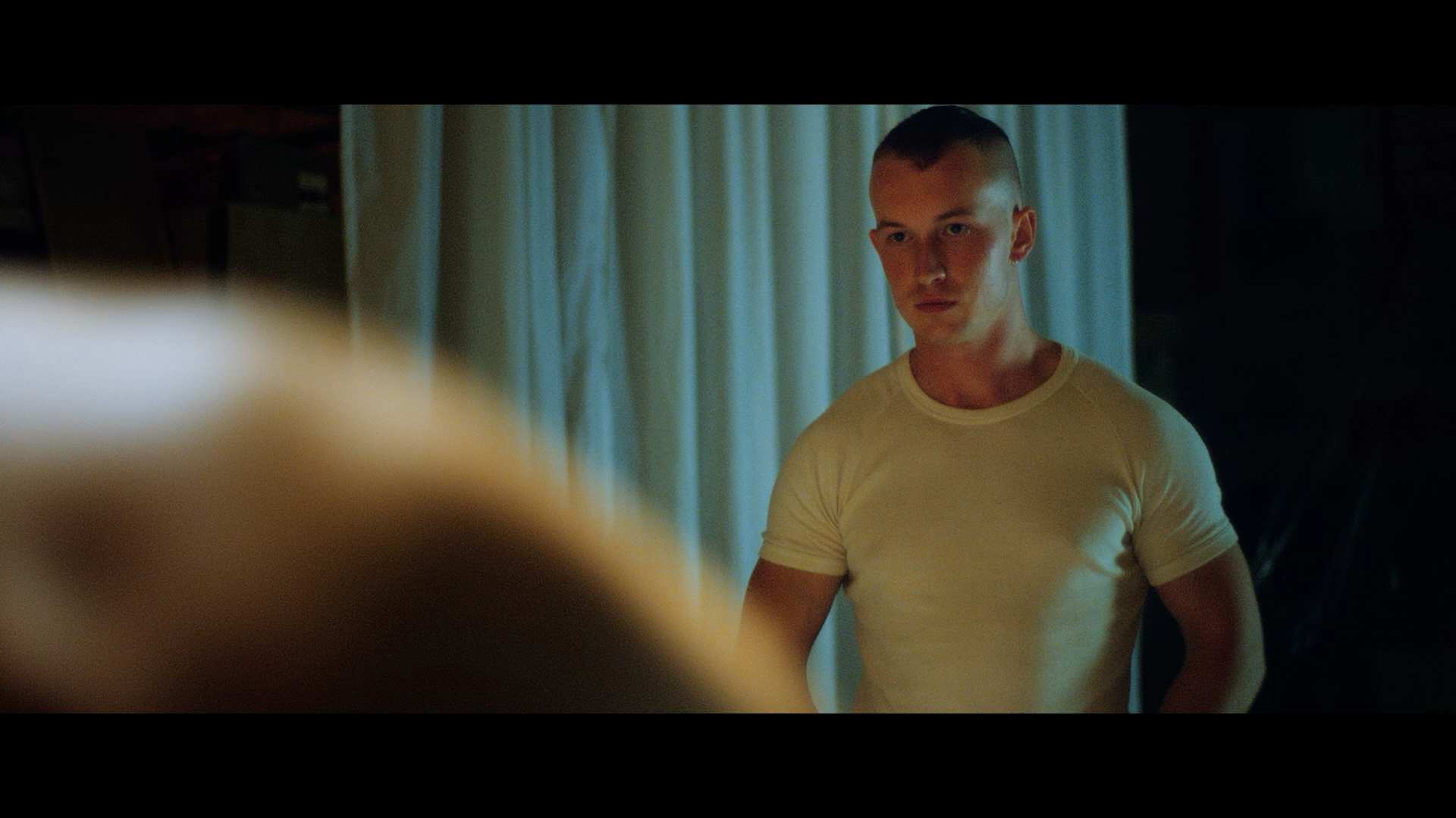 寂寞男孩剧照的剧照