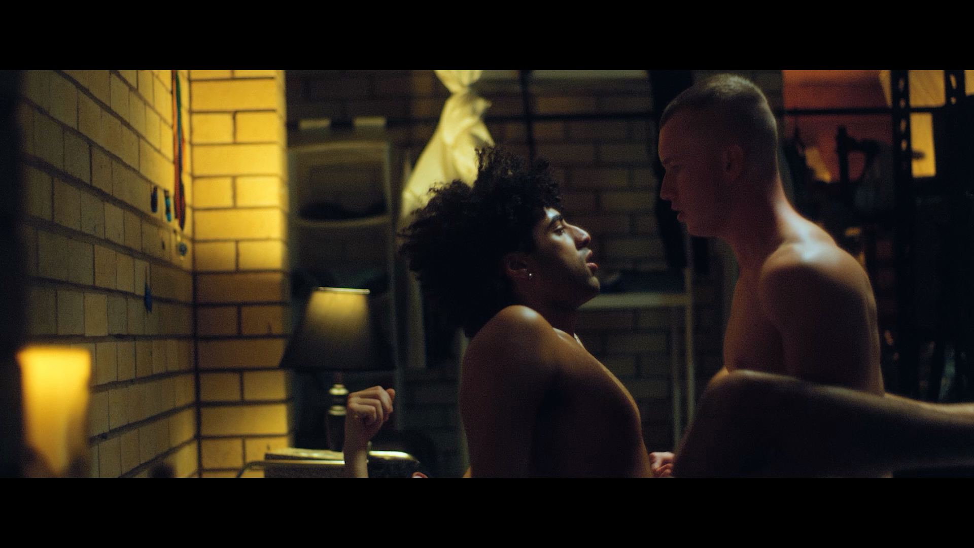 寂寞男孩剧照的剧照