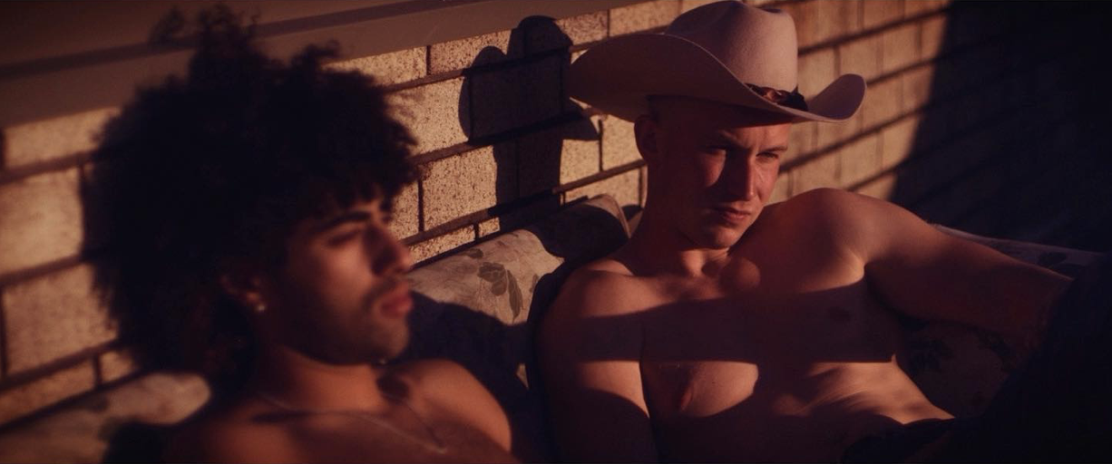 寂寞男孩剧照的剧照