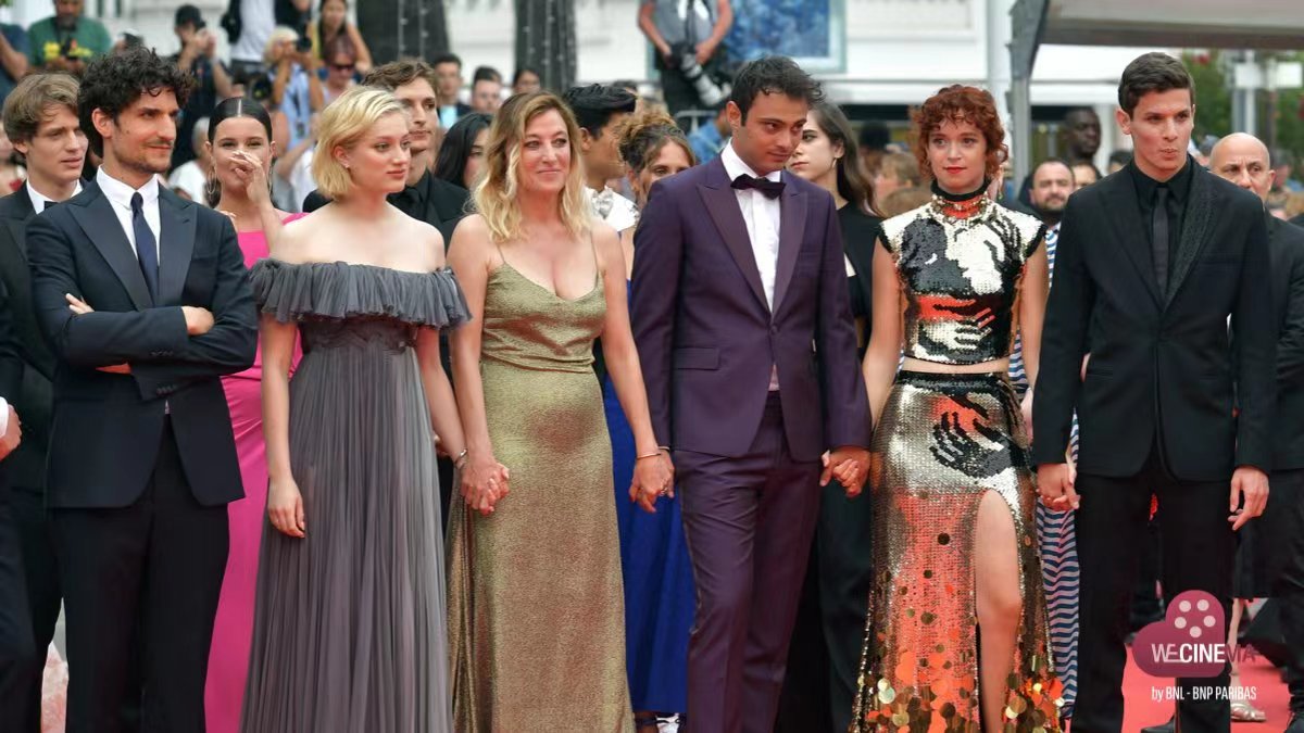 杏仁剧院剧照的剧照