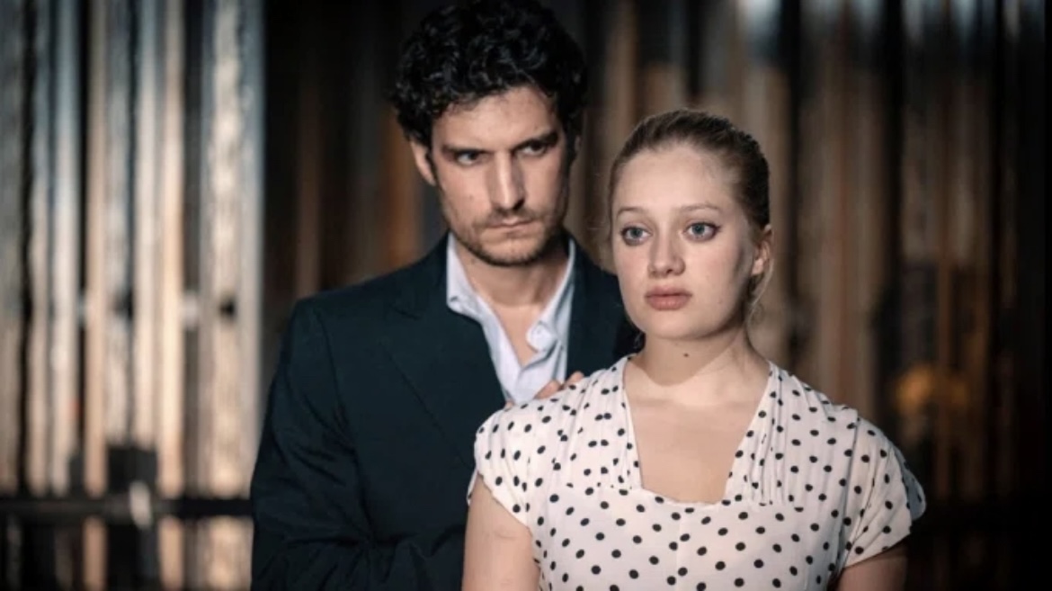 杏仁剧院剧照的剧照