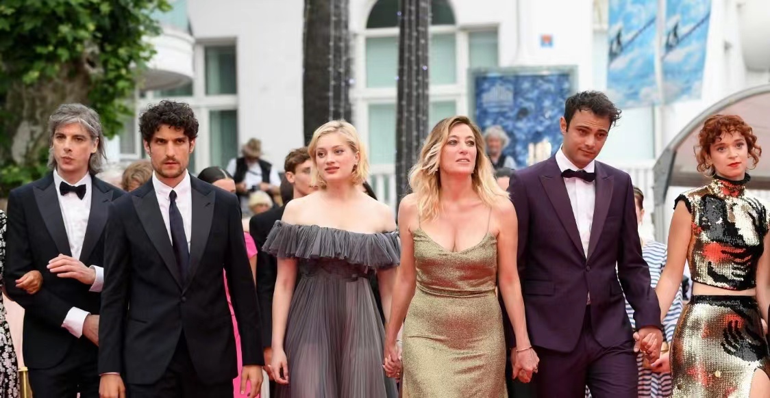 杏仁剧院剧照的剧照