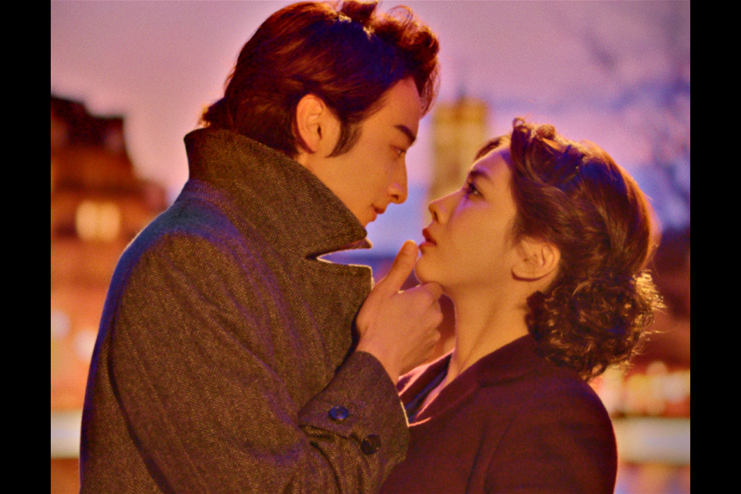 DIVOC-12剧照的剧照