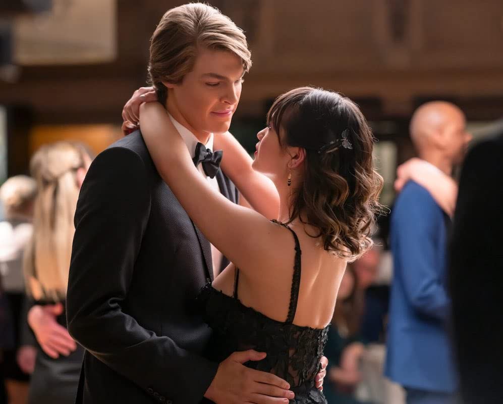 舞会契约剧照的剧照