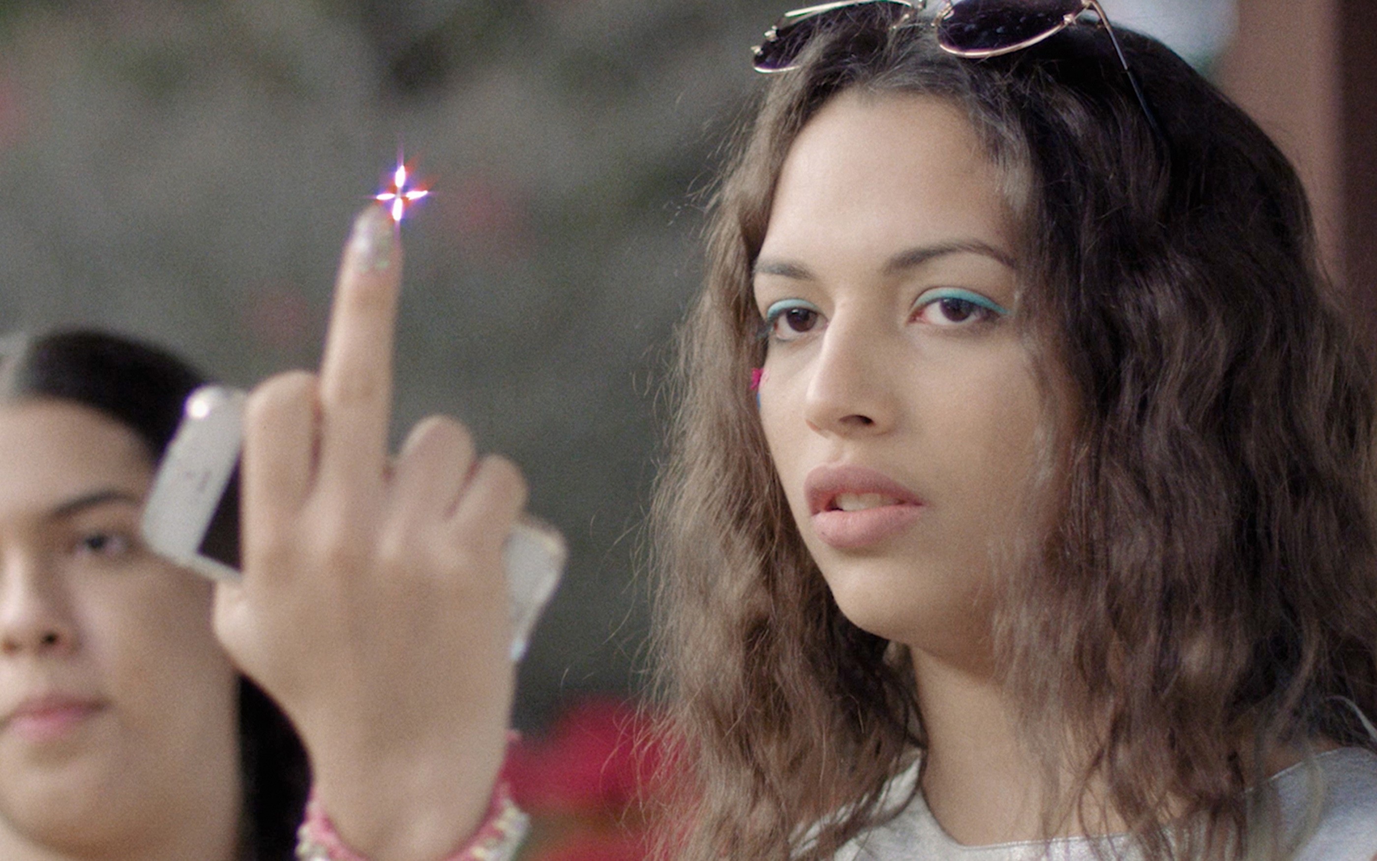 爱丽丝·朱尼奥尔剧照的剧照