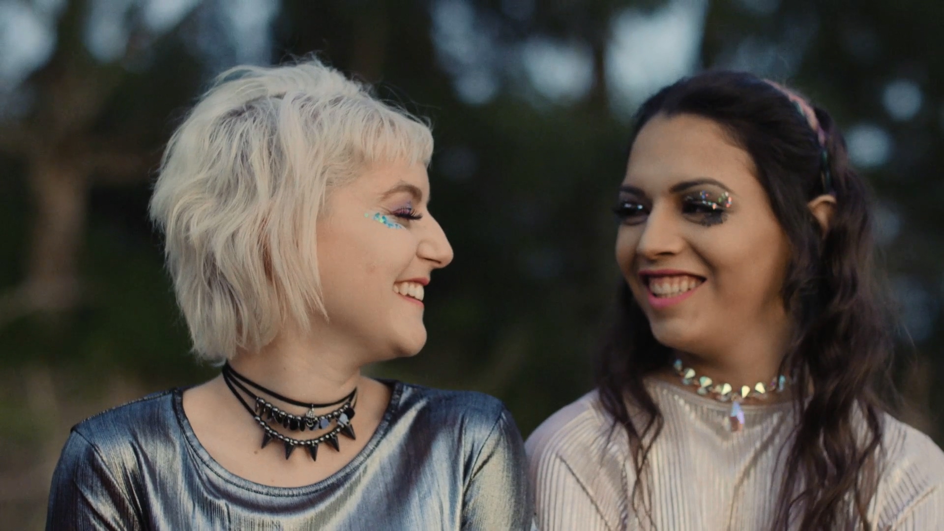 爱丽丝·朱尼奥尔剧照的剧照