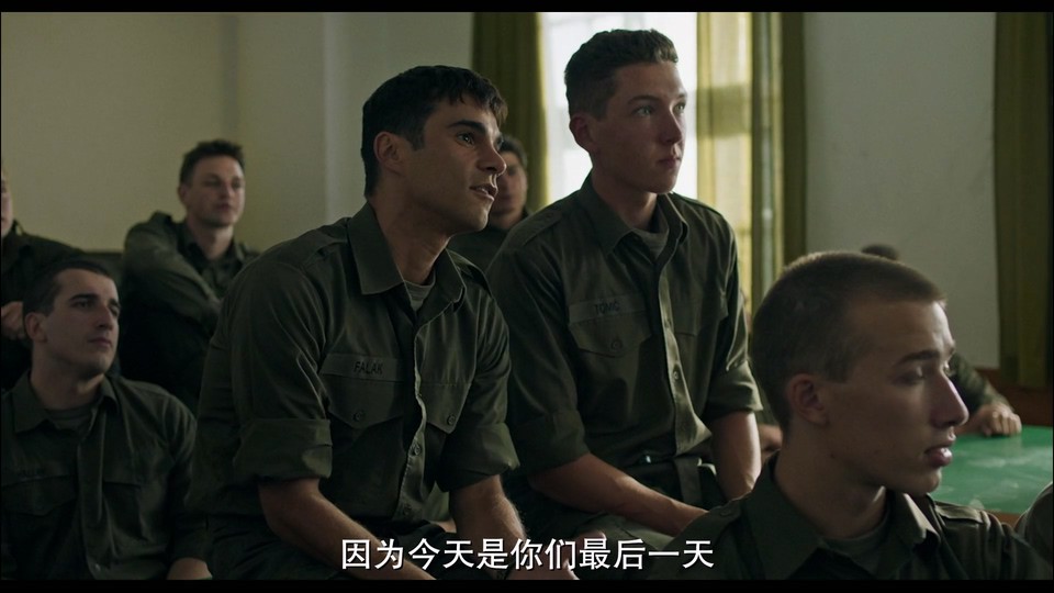 教官与士兵剧照的剧照