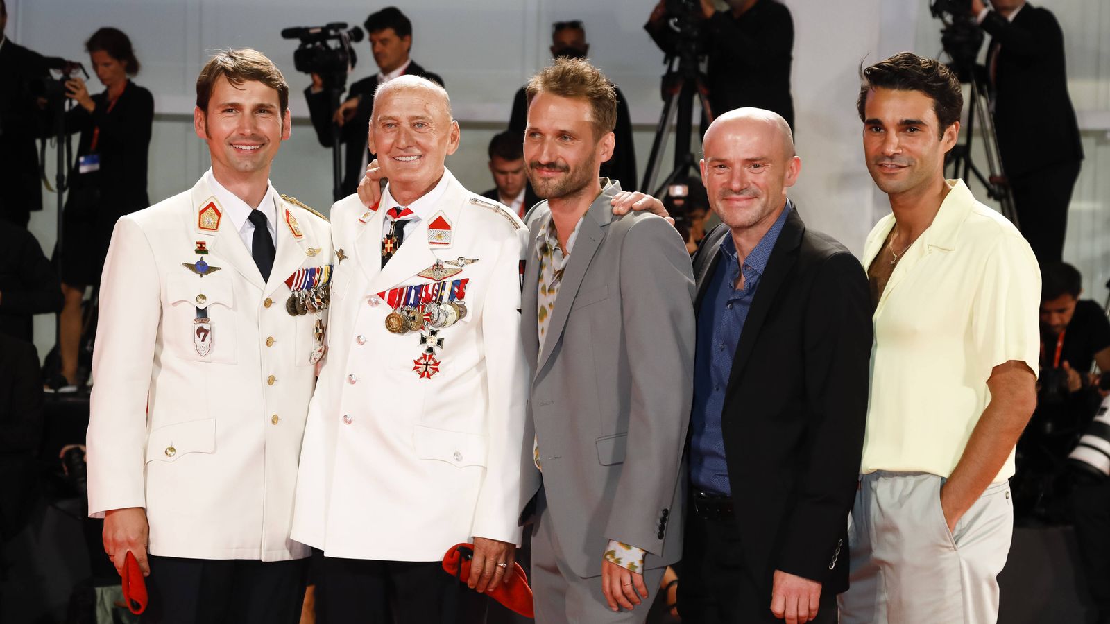 教官与士兵剧照的剧照